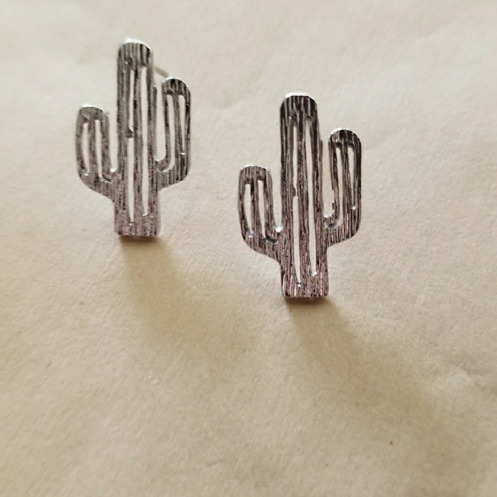 Silver Cactus Earrings (NWT)
